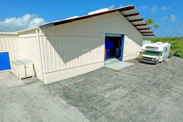 30677 Overseas Hwy, Big Pine Key, FL 33043